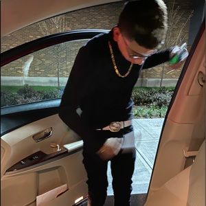 Meet your Posher, Darian